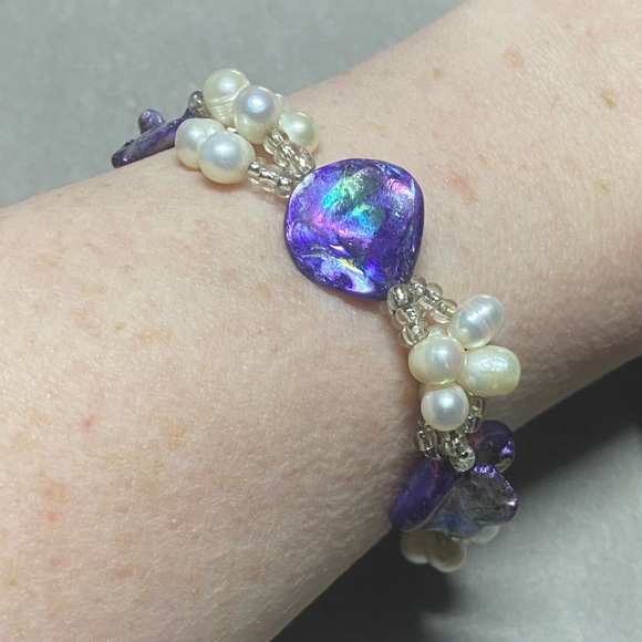 Freshwater Pearl & Purple Dyed Mother Of Pearl Handmade Stretch Bracelet - Picture 3 of 5